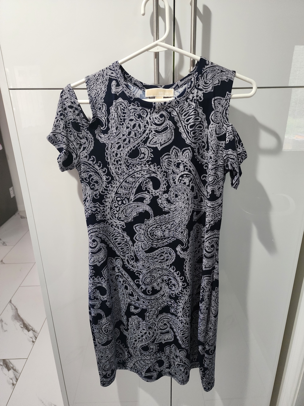 Michael Kors Navy and White Paisley Cold-Shoulder Midi Dress - Picture 2 of 3